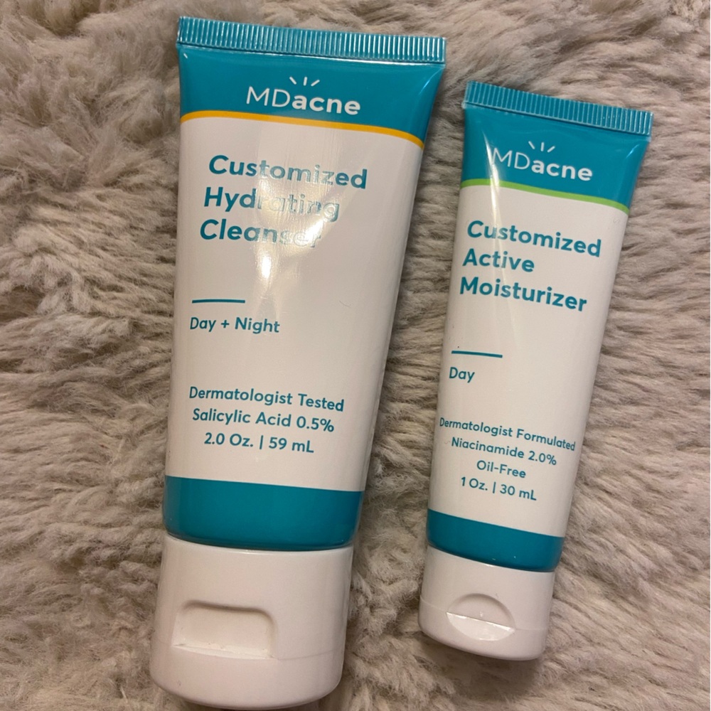 New sealed MDacne customized hydrating cleanser & moisturizer